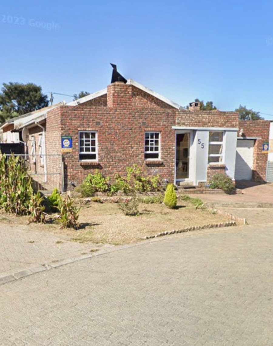 3 Bedroom Property for Sale in Levallia Western Cape